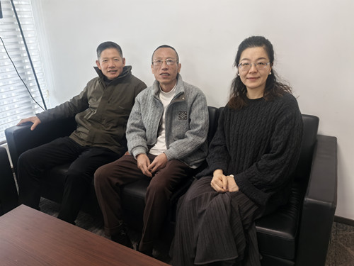 情系困难党员  传递光明温暖  第一事业部党支部走访慰问困难党员