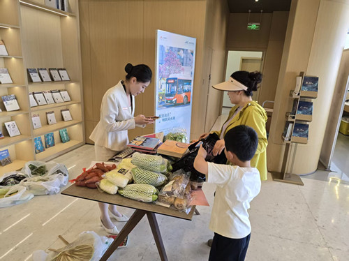 童梦乐园 星城安家 第一事业部光明星城项目开展儿童节主题活动